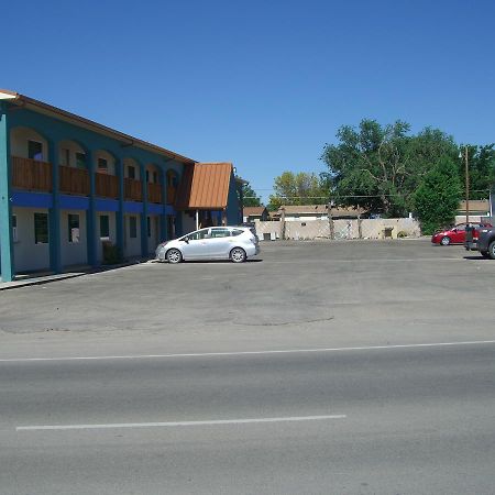 La Hacienda Inn Артижа Экстерьер фото