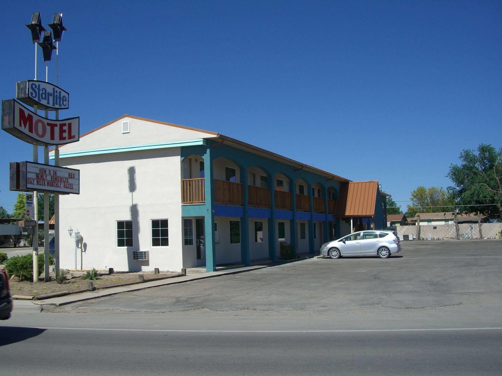 La Hacienda Inn Артижа Экстерьер фото